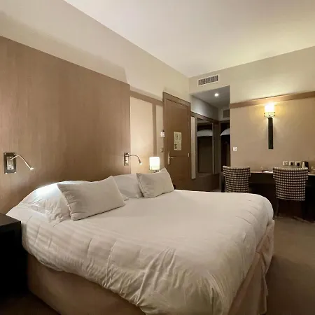 Au Logis Des Remparts